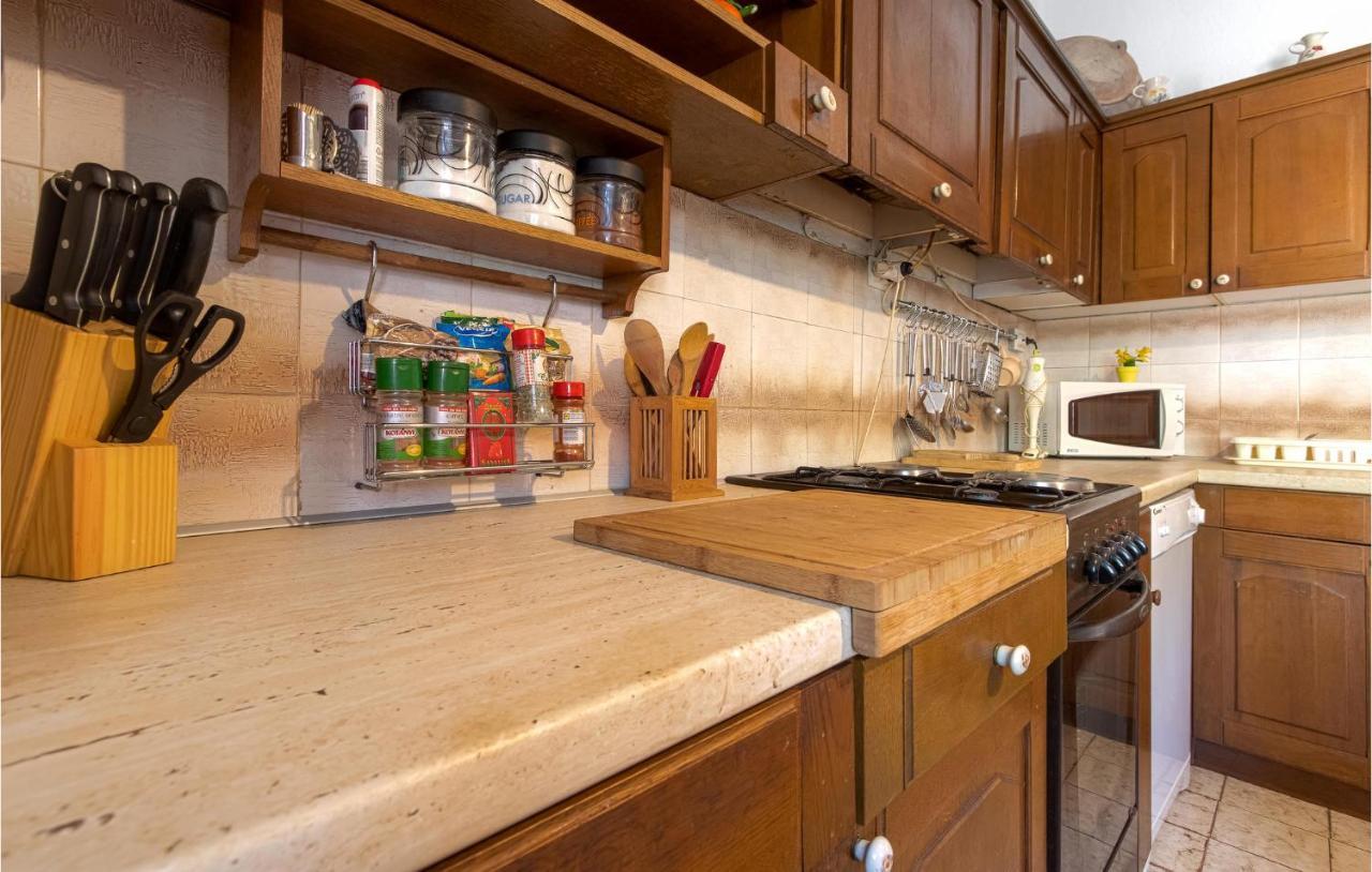 Awesome Home In Zaglav With Wifi Экстерьер фото