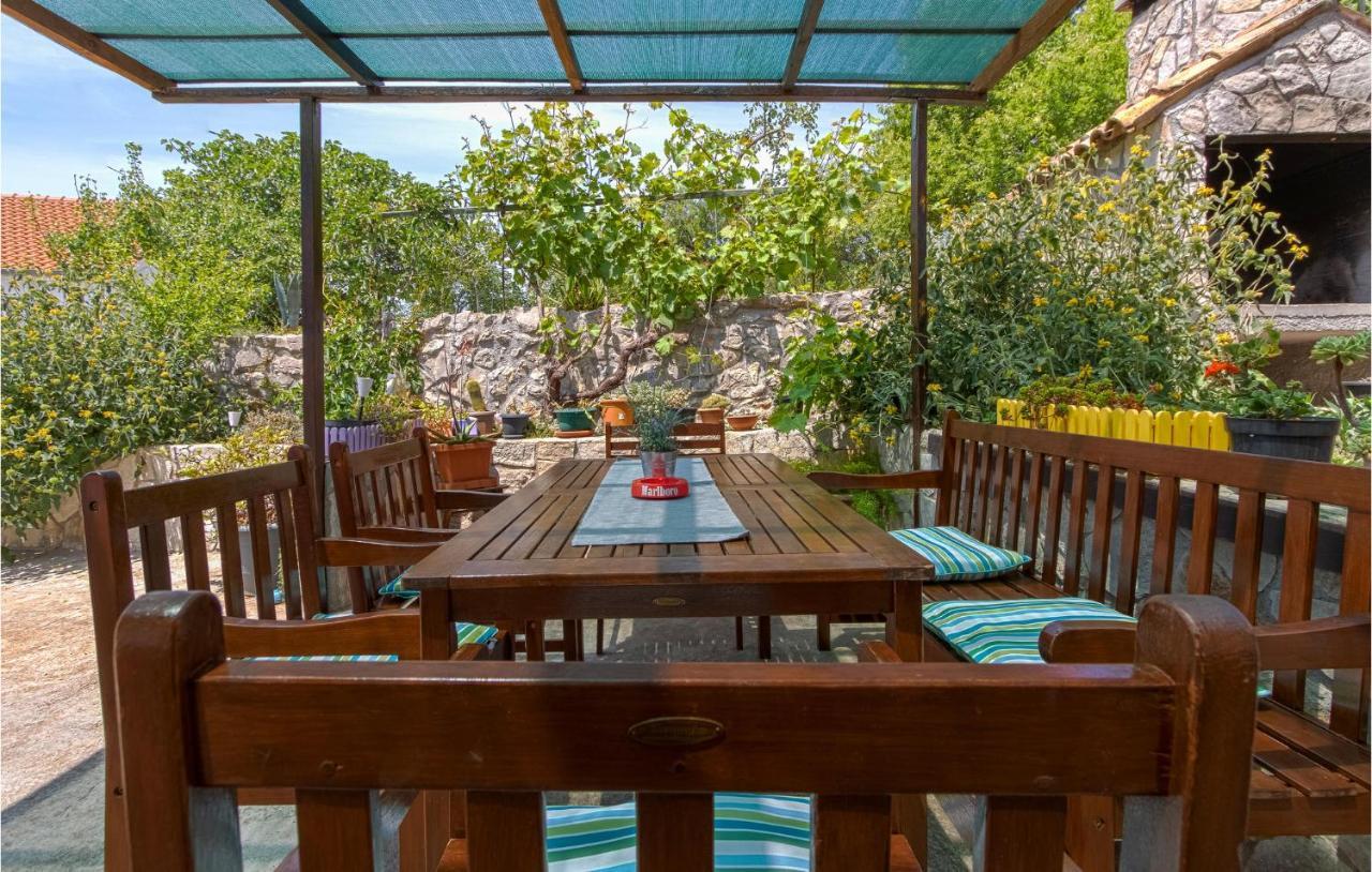 Awesome Home In Zaglav With Wifi Экстерьер фото